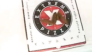 Blonde pooping on a pizza box