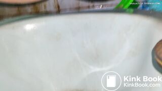 She Poop In The Afternoon