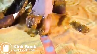 Diarrhea in shoes - video 2