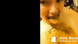 Cute BBW Girl Playing With Her Shit And Eating It On Webcam