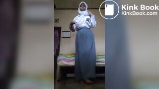 hijab girl scat