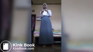 hijab girl scat