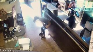 Scat in the restaurant!