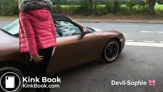 german girl shitting on roadside