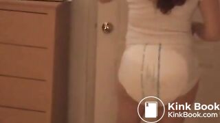 girl mess her diaper