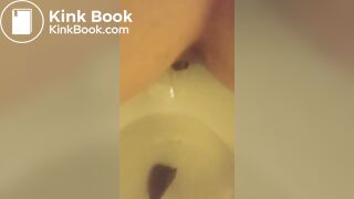 nice girl poo in toilet