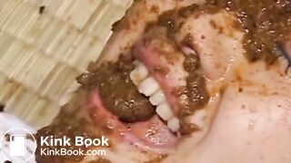 A*nna k*uramoto diarrhea right in her face