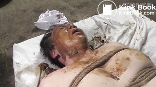 Japanese Facesiting Scat