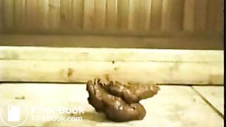 beautiful young girl shitting