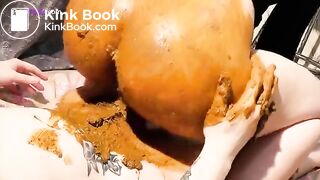 Pooping on his dick before riding it