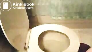 woman pooping on toilet - video 102