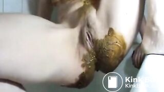 Shitty ass and smearing