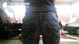 *BADBITCH* MILFY Bubbly Farting Diarrhea Shit In Her Jeans!