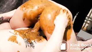 Russian girl shits on dick - video 2