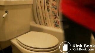 Charlotte poopig on toilet