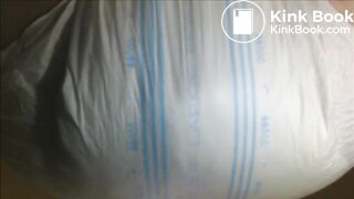 Guy wet, mess and cum in diaper