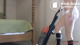 beautiful and sexy girl shitting - video 2