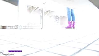 japanese toilet poop - video 6