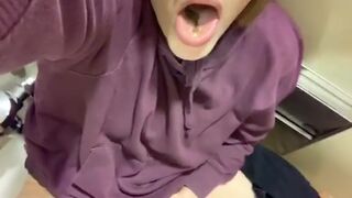 [ME] Eating shit on my breaks