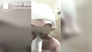 ASIAN COULDN'T MAKE IT TO A TOILET IN TIME③