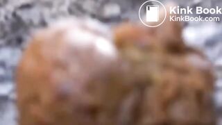 Girl shits outside / scat closeup