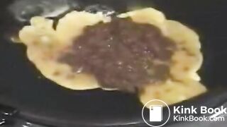 Cooking and eating pancakes with shit