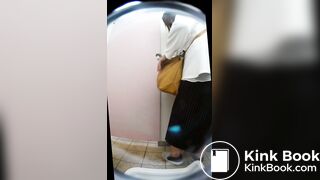 toilet voyeur poo08