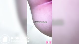 High-quality girls pooping in the toilet 4