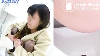 !!japan girl wonderfully constipated 033 (poor girl - 3 min of suffering)