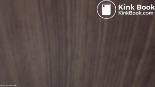 Spying amateur girl in toilet