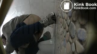 korean girl toilet pooping - video 2