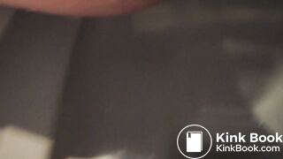 Me and sisters make poo in school toilets