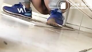 chinese toilet porn 1943 (nice shaved teen pooping)