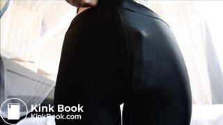 Round Stank Butt Farts & Shits In Tights!