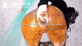 sexy Russian pooping and peeing - video 11