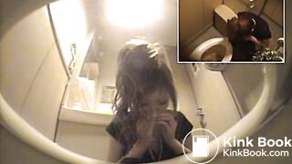 Japanese girl shit and vomiting in the toilet