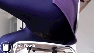 Messing her leggings