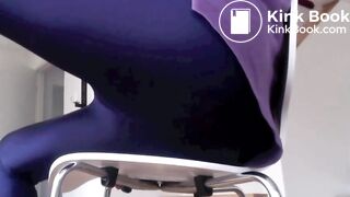 Messing her leggings