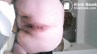 nice fat ass piss and poo