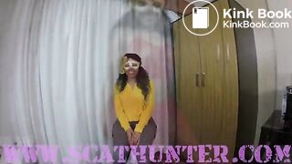 Beautiful girl shit - video 3