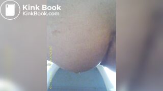 shes moaning and pooping1