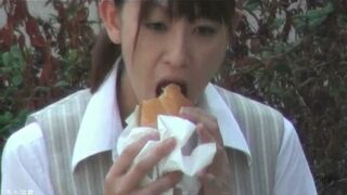 Japanese OL Poop in the public toilet at lunchtime