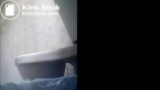 Spying on Russian girls pooping