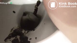 beautiful and sexy Italian girl has diarrhea - video 2