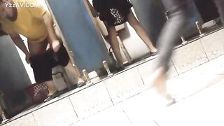 chinese girls poop in open toilet 3