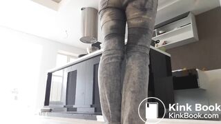 pants poop - video 10