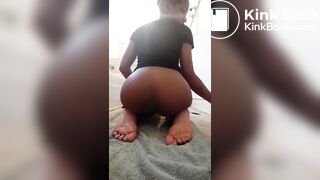 Ebony scat taking over