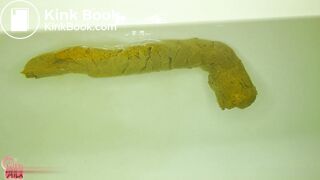 Japanese girl poop10