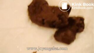 Dirty Yvonne pushes out a big one