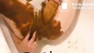 Women Dildo Shit Out Ass & In Pussy - video 2